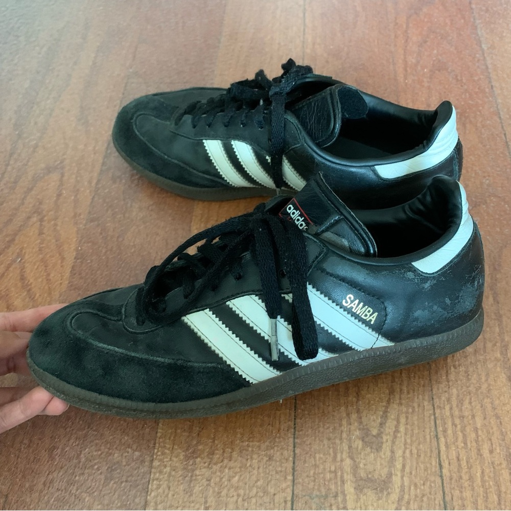 ON HOLD Adidas Samba black fair used condition men’s 6.5 women’s 8